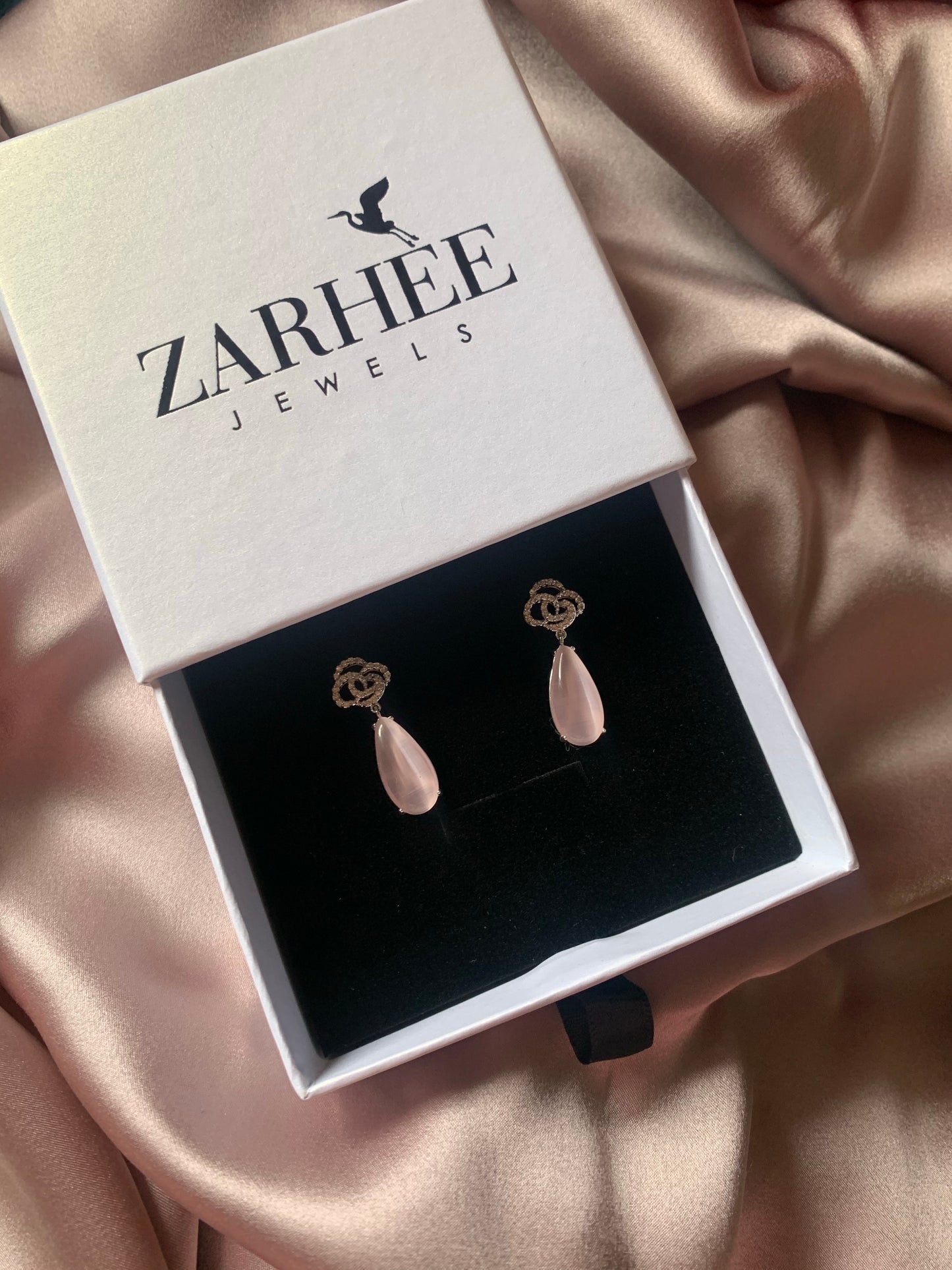 Zarhee Dahlia Flower earrings