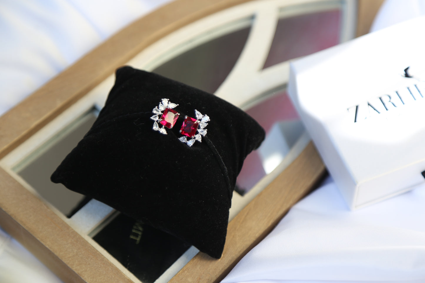 Zarhee Angelina Red Earrings