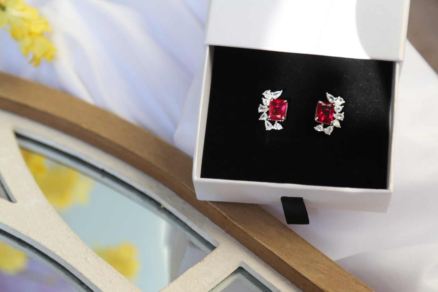 Zarhee Angelina Red Earrings